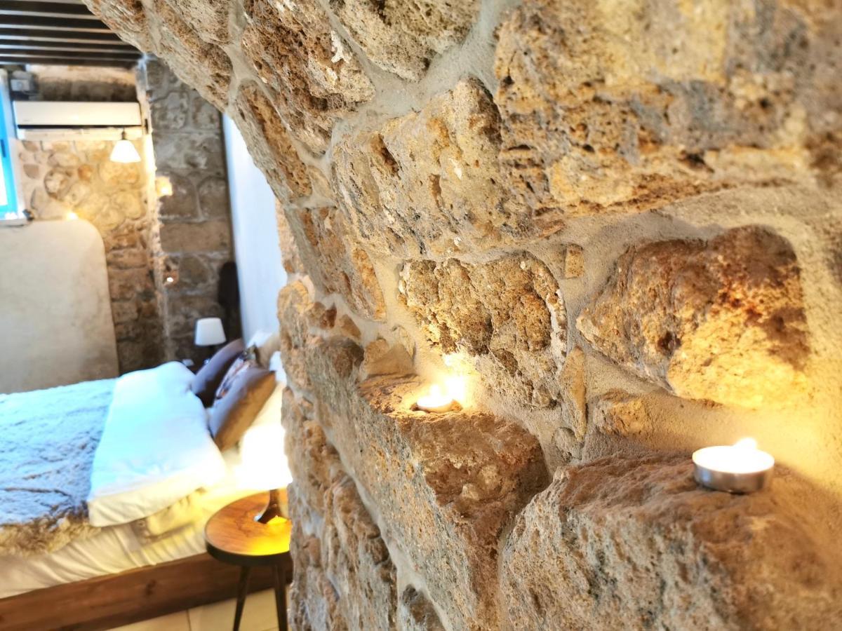 Unique Crusader Apartment In Old Акко Екстер'єр фото