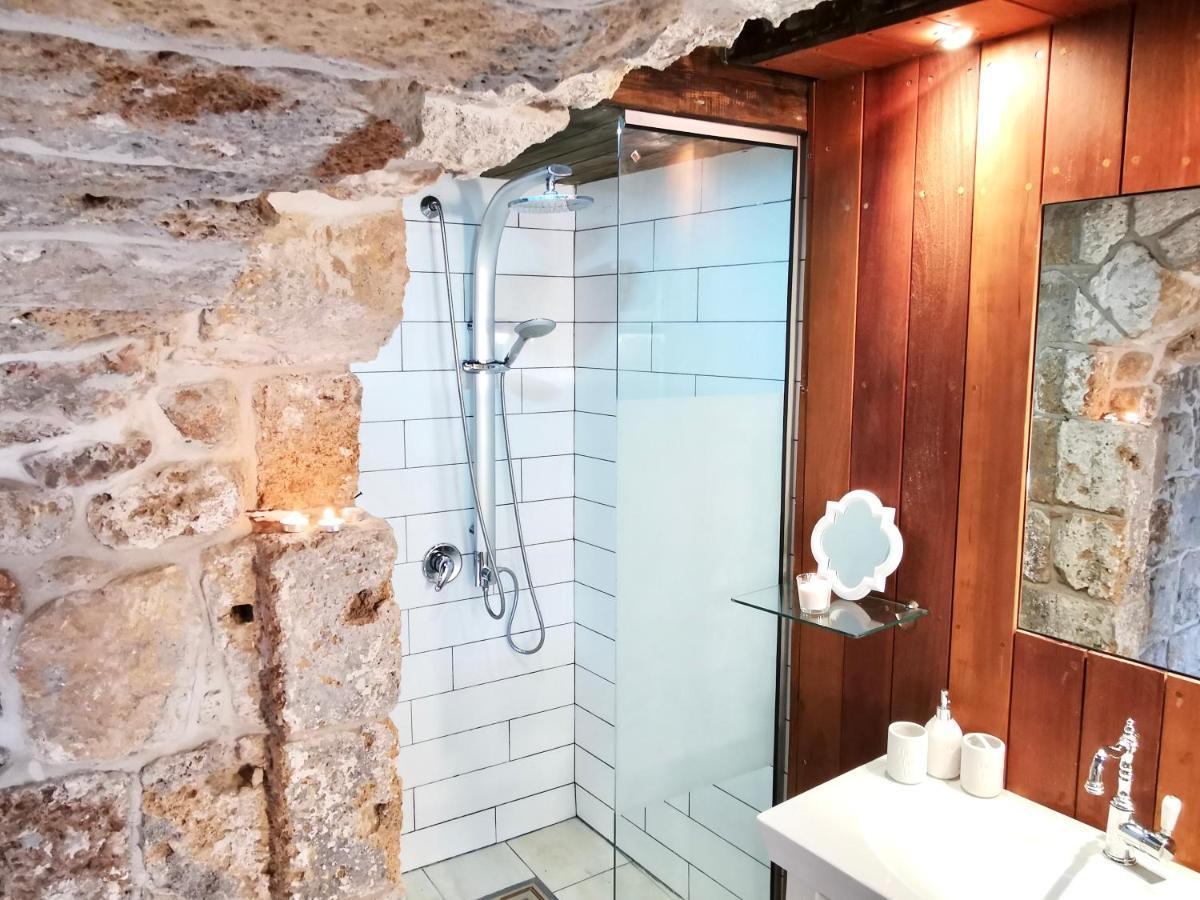 Unique Crusader Apartment In Old Акко Екстер'єр фото